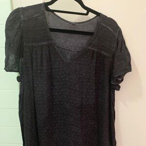 TORRID Black Lace Pullover short Sleeve Blouse Top Size 0